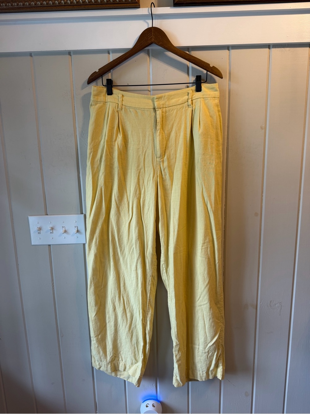 a new day Women’s Yellow Pleated Wide-Leg Trouser Pants, Size 14